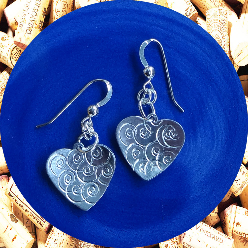 1Pair Simple Design Hollow Heart Earrings For Women New Fashion Tiny Ear  Stud Earring Gift - AliExpress